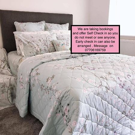 Flat 1 - Entire Modern Studio With En-Suite And Free Parking Close To Qmc, City Centre & Notts Uni Nottingham Exterior foto